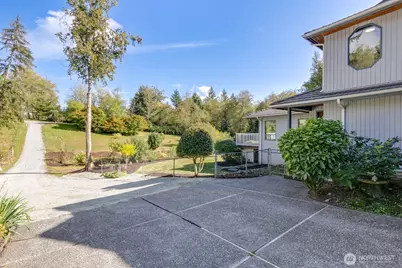 8824 Grandview Road, Arlington, WA 98223 - Photo 27