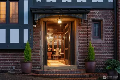 803 E Prospect Street, Seattle, WA 98102 - Photo 3