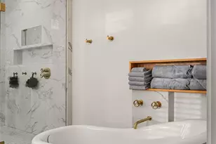 803 E Prospect St, Seattle, WA 98102 - Photo 19