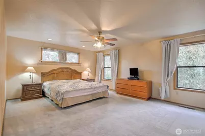 32026 11th Avenue SW, Federal Way, WA 98023 - Photo 19