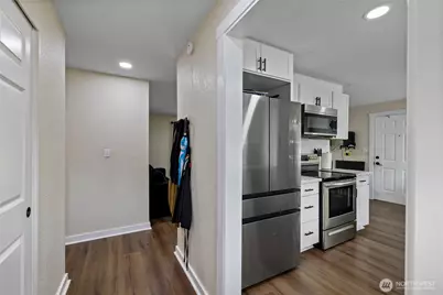 2526 Olympic Boulevard, Puyallup, WA 98374 - Photo 17