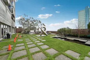 2125 1st Ave, Seattle, WA 98121 - Photo 21