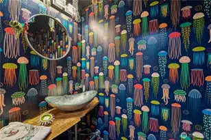 2125 1st Ave, Seattle, WA 98121 - Photo 19