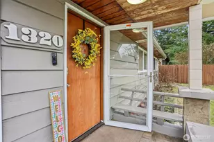 1320 S 131st Pl, Burien, WA 98168 - Photo 3