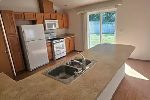 699 Myers St SE, Rainier, WA 98576 - Photo 9