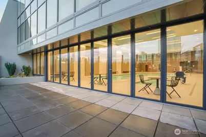 188 Bellevue Way NE #1804, Bellevue, WA 98004 - Photo 23