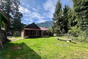 68116 NE 148th St, Baring, WA 98224 - Photo 11