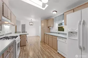 4949 Samish Way, Bellingham, WA 98229 - Photo 11