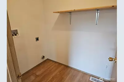 9814 Greenleaf Loop SE, Yelm, WA 98597 - Photo 17