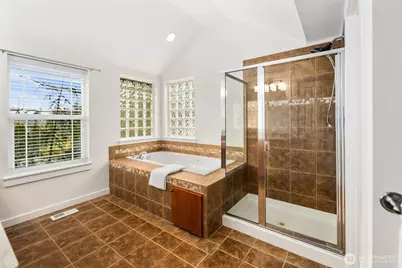 15223 273rd Drive NE, Duvall, WA 98019 - Photo 19