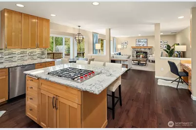 19585 166th Avenue NE, Woodinville, WA 98072 - Photo 9