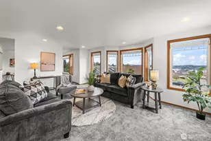 928 N Heatherwood W, Tacoma, WA 98406 - Photo 9