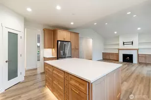 821 Barbara Ln, Centralia, WA 98531 - Photo 9