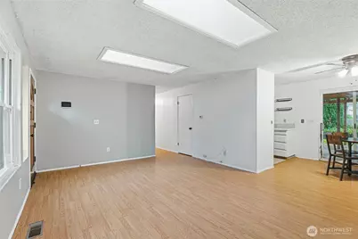 10352 66th Avenue E, Puyallup, WA 98373 - Photo 9