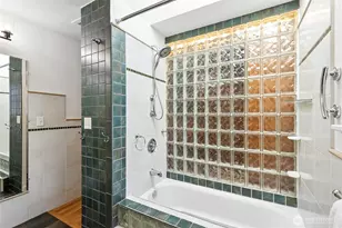 749 N 76th St, Seattle, WA 98103 - Photo 21