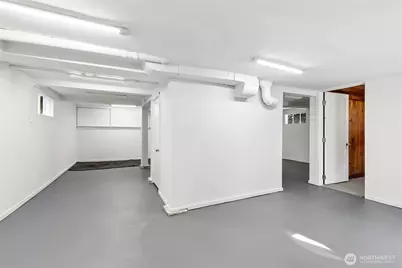 749 N 76th St, Seattle, WA 98103 - Photo 33