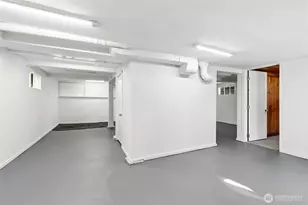 749 N 76th St, Seattle, WA 98103 - Photo 33