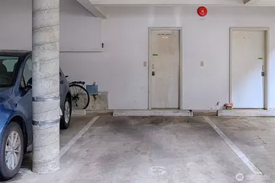 7000 Cleopatra Place NW #303, Seattle, WA 98117 - Photo 21