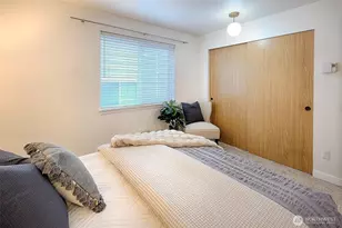 7000 Cleopatra Pl NW, Seattle, WA 98117 - Photo 15