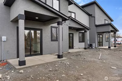 601 Dorsing Street #D20, Moses Lake, WA 98837 - Photo 5