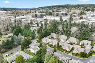 13428 NE 12th Pl, Bellevue, WA 98005 - Photo 35