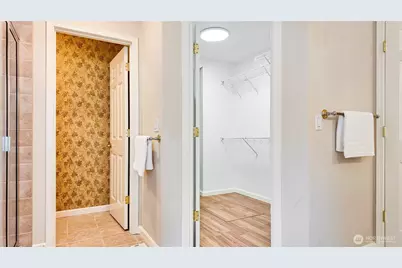 13428 NE 12th Place, Bellevue, WA 98005 - Photo 21