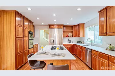 13428 NE 12th Place, Bellevue, WA 98005 - Photo 11