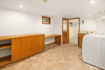 2616 Franklin Avenue E, Seattle, WA 98102 - Photo 23