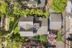 2616 Franklin Ave E, Seattle, WA 98102 - Photo 35