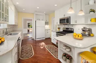 2616 Franklin Ave E, Seattle, WA 98102 - Photo 5