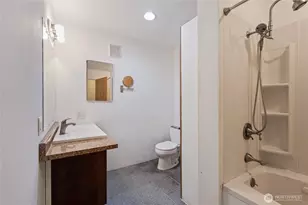 23320 E Echo Lake Rd, Snohomish, WA 98296 - Photo 31