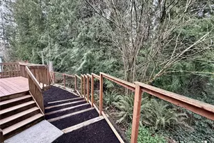 1200 N 12th Pl, Mount Vernon, WA 98273 - Photo 17