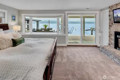 11262 Riviera Place NE, Seattle, WA 98125 - Photo 19