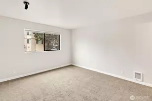 12300 33rd Ave NE, Seattle, WA 98125 - Photo 19