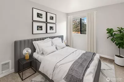 12300 33rd Avenue NE #202, Seattle, WA 98125 - Photo 23