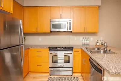 180 Harbor Square Loop NE #B318, Bainbridge Island, WA 98110 - Photo 7