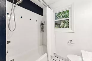 19635 4th Ave S, Des Moines, WA 98148 - Photo 17