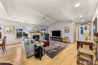 2934 Pacific Street, Bellingham, WA 98226 - Photo 3