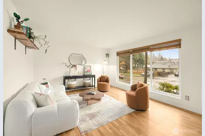 9427 8th Avenue SW #1, Seattle, WA 98106 - Photo 5