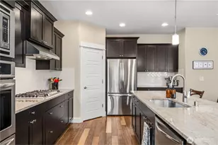 1023 Fourth St, Steilacoom, WA 98388 - Photo 17