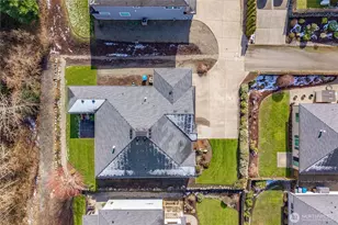 1023 Fourth St, Steilacoom, WA 98388 - Photo 3