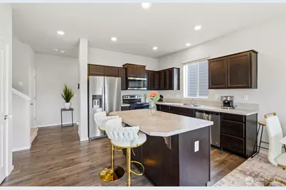 18854 109th Avenue Ct E #867, Puyallup, WA 98374 - Photo 9