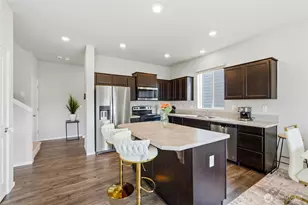 18854 109th Ave Ct E, Puyallup, WA 98374 - Photo 9