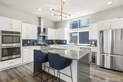 1208 Harrington Avenue NE, Renton, WA 98056 - Photo 9