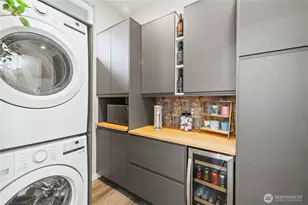 1208 Harrington Ave NE, Renton, WA 98056 - Photo 13