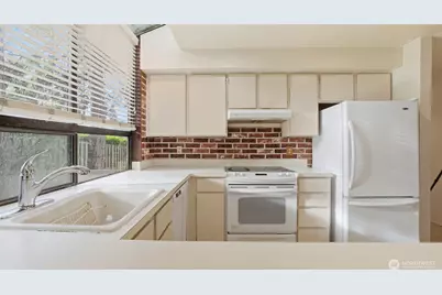 1850 Grant Avenue S #D5, Renton, WA 98055 - Photo 13