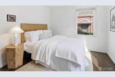 1215 W Armour Street, Seattle, WA 98119 - Photo 13