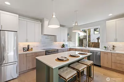 9311 132nd Avenue NE, Kirkland, WA 98033 - Photo 9