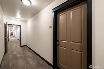 700 32nd Street #A404, Bellingham, WA 98225 - Photo 3