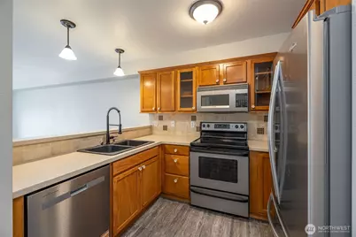 700 32nd Street #A404, Bellingham, WA 98225 - Photo 7